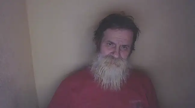 Snapshot of AlexNudo chatting on 12.27.24 AlexNudo online show from 12.27.24