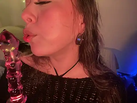 Im sophiie online show from 01.04.25