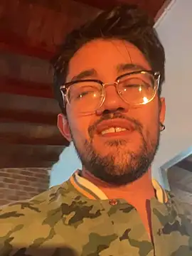 Im sophiie online show from 02.09.25