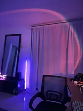 Im sophiie online show from 10.11.25