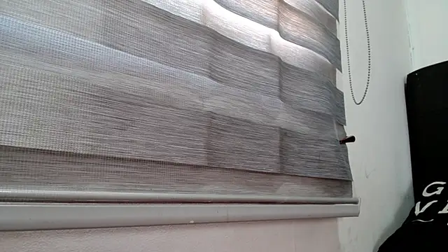 Snapshot of VIOLETTA-HOT chatting on 01.16.25 VIOLETTA-HOT online show from 01.16.25