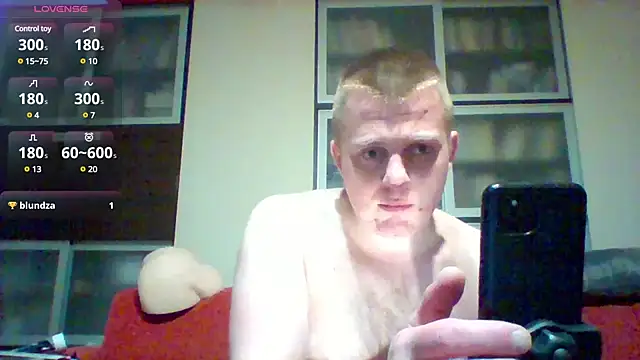 Matttthees online show from 03.23.25