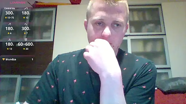 Matttthees online show from 03.23.25