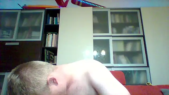 Matttthees online show from 09.11.25