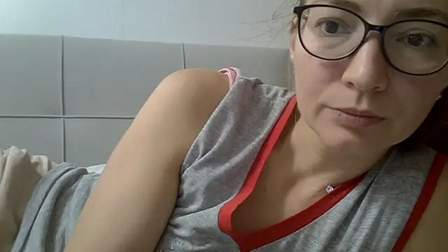 Snapshot of Ashleyspice chatting on 09.29.25 Ashleyspice online show from 09.29.25
