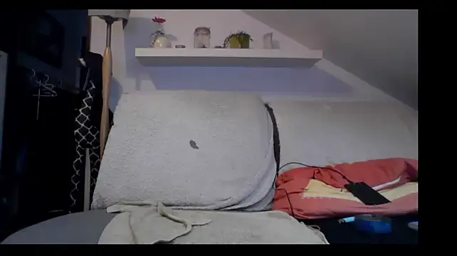 Cambitchboy online show from 04.18.26