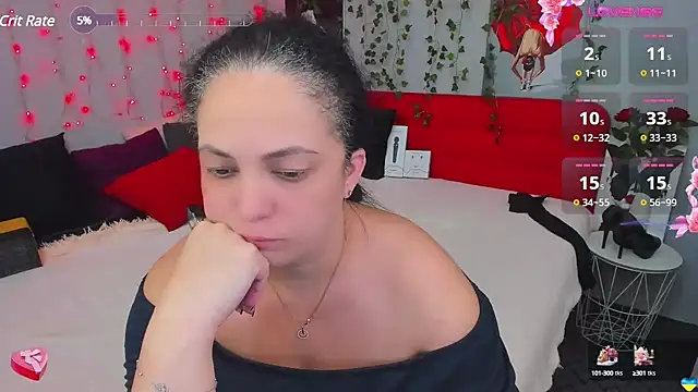 Snapshot of DarlingMilf chatting on 12.16.24 DarlingMilf online show from 12.16.24