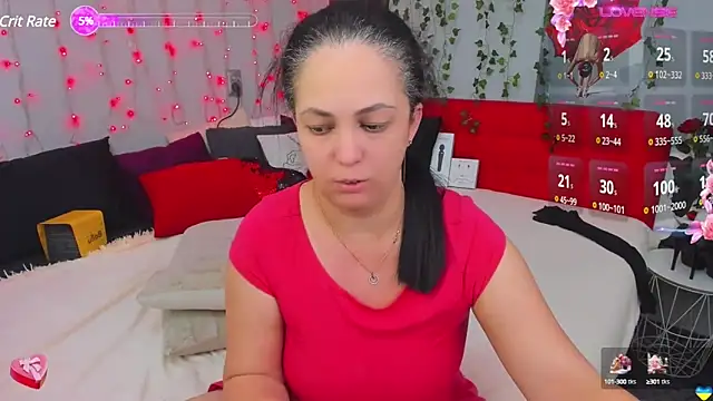 Snapshot of DarlingMilf chatting on 12.17.24 DarlingMilf online show from 12.17.24