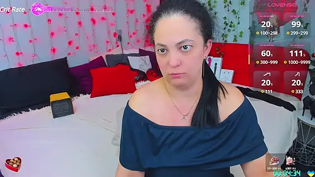 Snapshot of DarlingMilf chatting on 01.19.25 DarlingMilf online show from 01.19.25