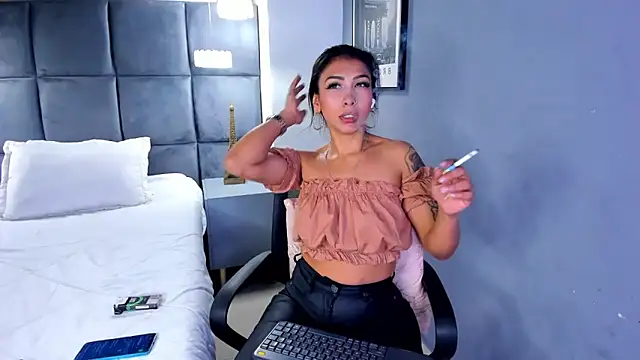 Tracy lambo online show from 06.06.26