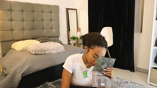 Valeriestyle online show from 03.03.25