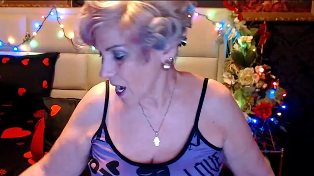 HappyWomanOn online show from 01.24.25