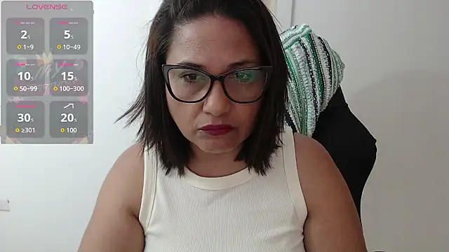 Snapshot of Katha_Marck chatting on 01.07.26 Katha Marck online show from 01.07.26