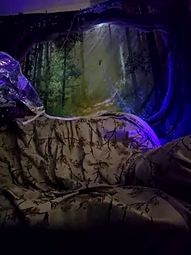 Hotredheadandtoungelasher online show from 12.26.24