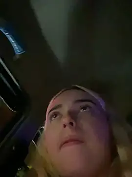 Irisweet  online show from 02.02.25