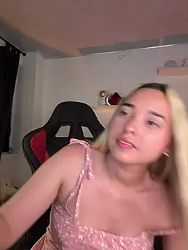 Irisweet  online show from 03.05.25