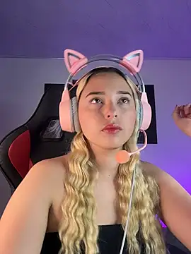 Irisweet  online show from 10.19.25