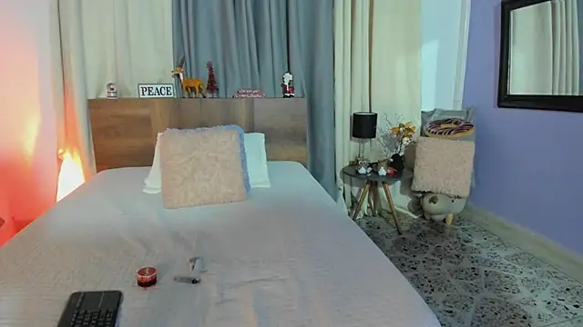 SaraVergara online show from 12.27.24