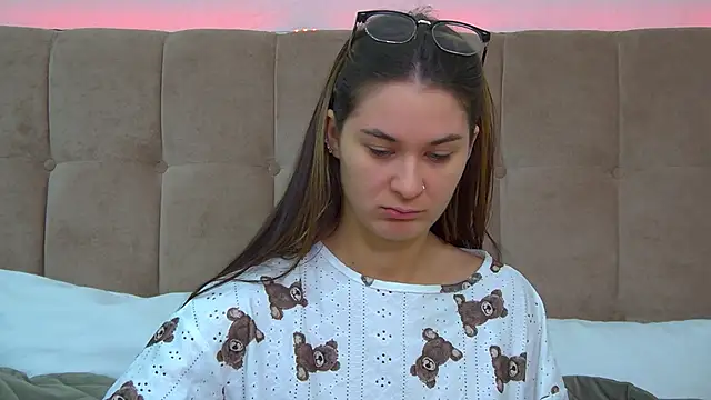 RachelSimpson online show from 01.16.25