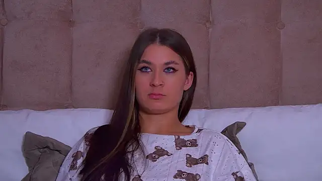 RachelSimpson online show from 01.17.25