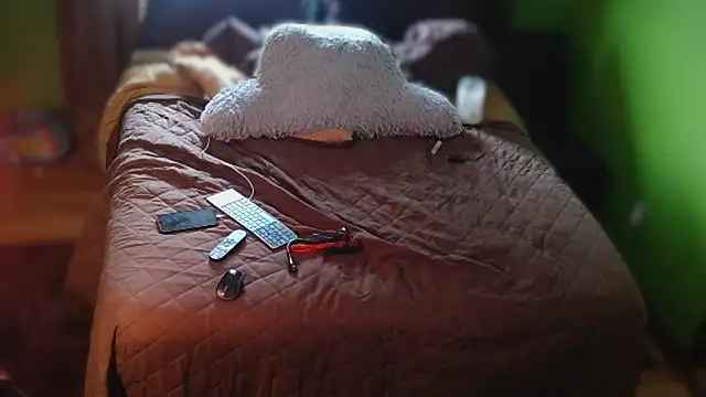 Sexslavescorpio online show from 12.14.25