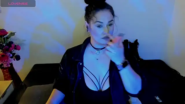 Laura sinner online show from 06.02.26