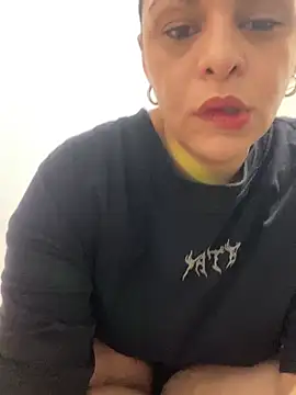 Snapshot of Kataliina chatting on 06.30.26 Kataliina online show from 06.30.26