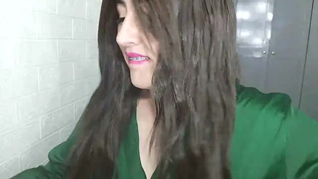 naughty sarahh online show from 03.28.26