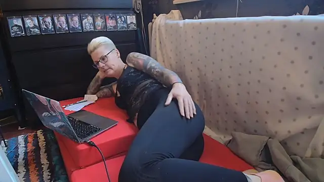 MaryG online show from 01.16.25