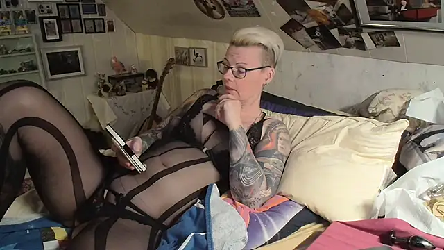 MaryG online show from 03.02.25