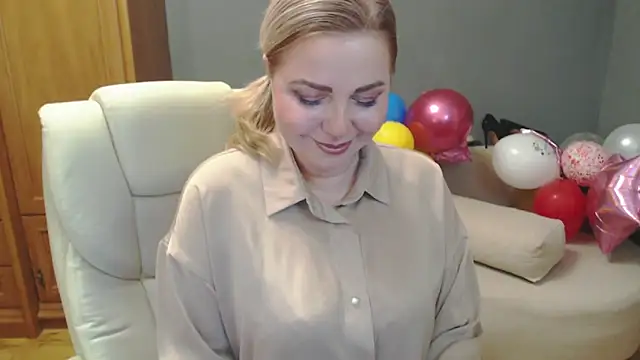 Snapshot of Cute_sun chatting on 01.23.25 Cute sun online show from 01.23.25
