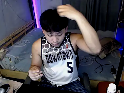 Snapshot of princeJayX chatting on 04.30.26 princeJayX online show from 04.30.26