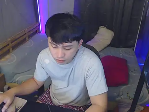 Snapshot of princeJayX chatting on 05.12.26 princeJayX online show from 05.12.26