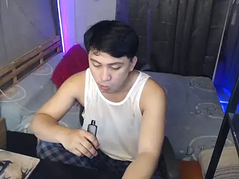 Snapshot of princeJayX chatting on 05.14.26 princeJayX online show from 05.14.26
