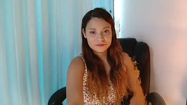Snapshot of 3littleschoolteens chatting on 06.13.26 3littleschoolteens online show from 06.13.26