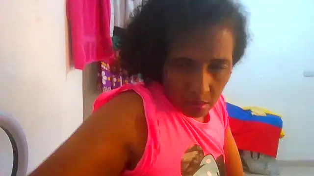 Aishamara online show from 11.03.25