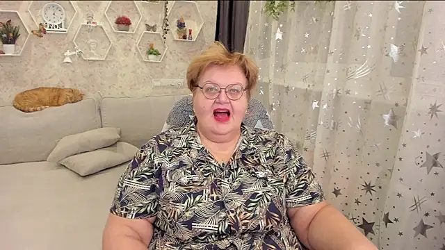 Snapshot of _big_love_ chatting on 12.20.24 big love online show from 12.20.24