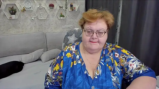 Snapshot of _big_love_ chatting on 03.21.25 big love online show from 03.21.25