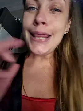 Keli Jessi online show from 10.28.25