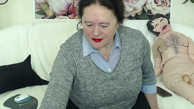 FlaviaSquirts online show from 02.17.25