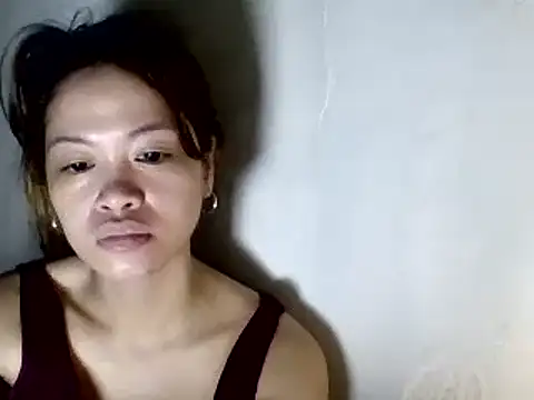 Snapshot of pinay4uwithagoodheart chatting on 12.18.24 pinay4uwithagoodheart online show from 12.18.24