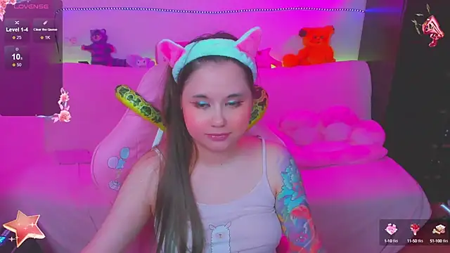 Snapshot of Lolisuccub chatting on 01.19.25 Lolisuccub online show from 01.19.25