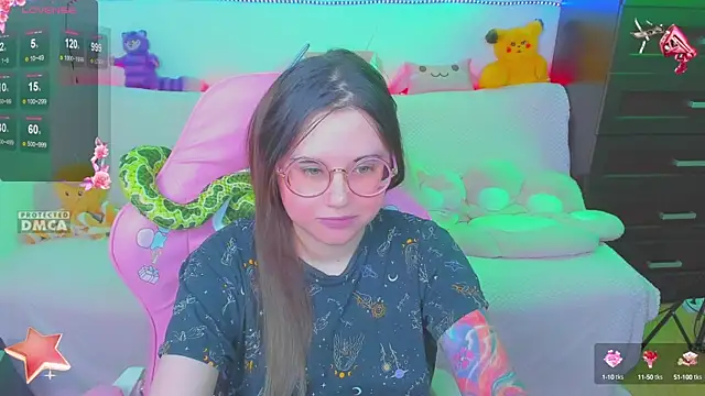 Snapshot of Lolisuccub chatting on 03.12.25 Lolisuccub online show from 03.12.25