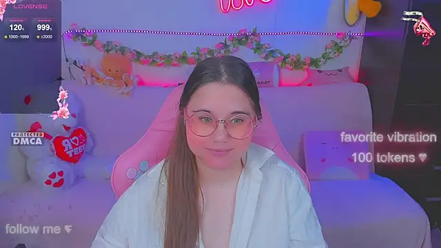 Snapshot of Lolisuccub chatting on 09.12.25 Lolisuccub online show from 09.12.25