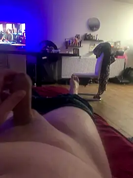 Snapshot of Toyti94 chatting on 10.05.25 Toyti94 online show from 10.05.25