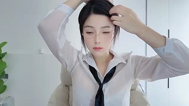 HaagenDazs  online show from 12.15.25