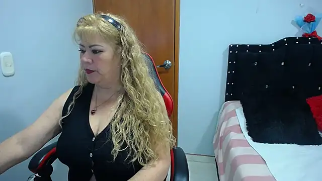 Ursulawhite69 online show from 02.27.26