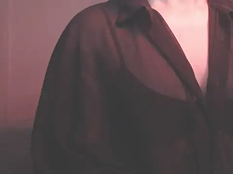 Snapshot of modjo_ chatting on 12.11.24 modjo  online show from 12.11.24