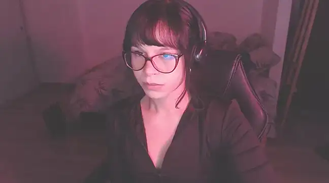 Snapshot of modjo_ chatting on 01.11.25 modjo  online show from 01.11.25