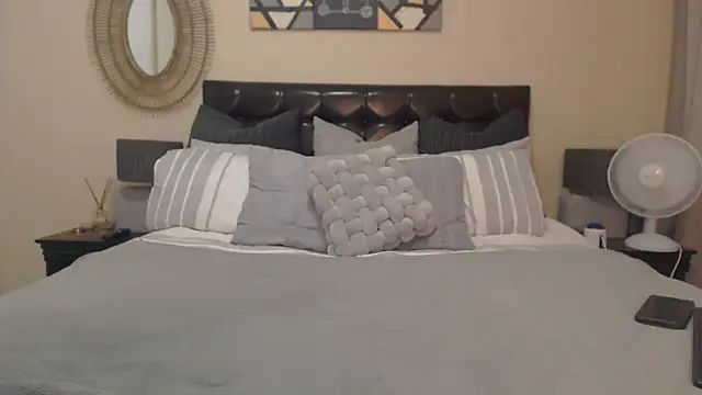 Snapshot of Creamyass22 chatting on 01.28.25 Creamyass22 online show from 01.28.25